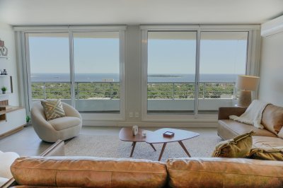 Greenlife. 3 Dormitorios con 4 baños. OPORTUNIDAD.