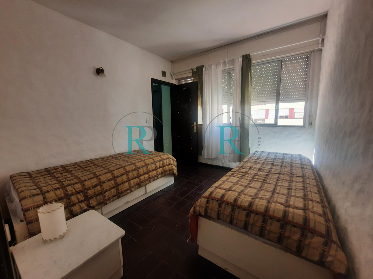 Apartamento ID.2507 - Punta del Este. 1 dormitorio y medio. Vista al mar