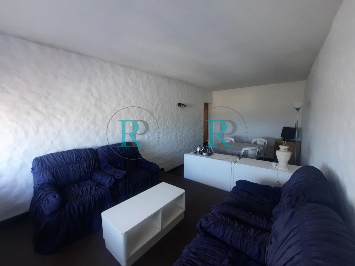 Apartamento ID.2507 - Punta del Este. 1 dormitorio y medio. Vista al mar