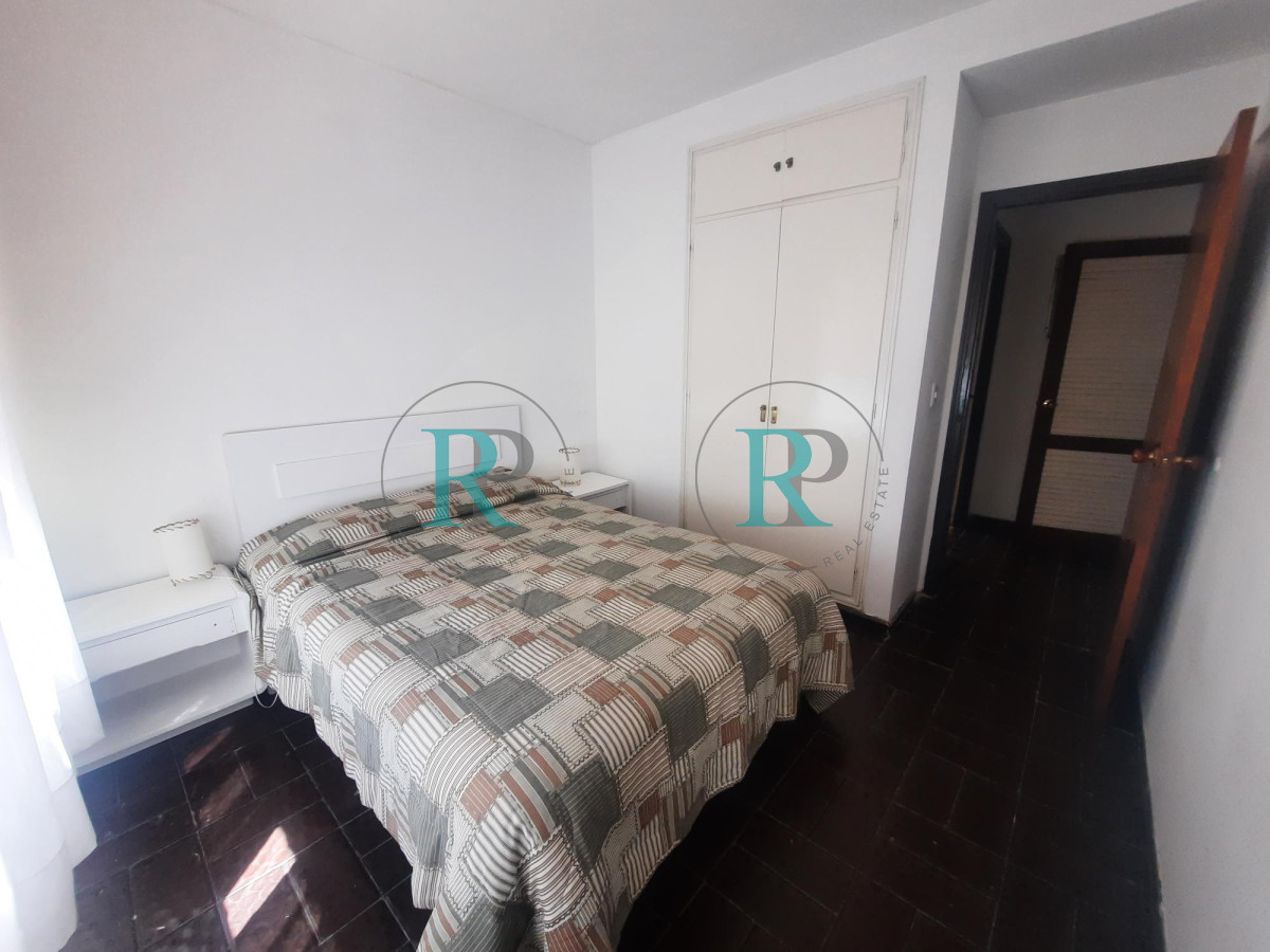 Apartamento ID.2507 - Punta del Este. 1 dormitorio y medio. Vista al mar