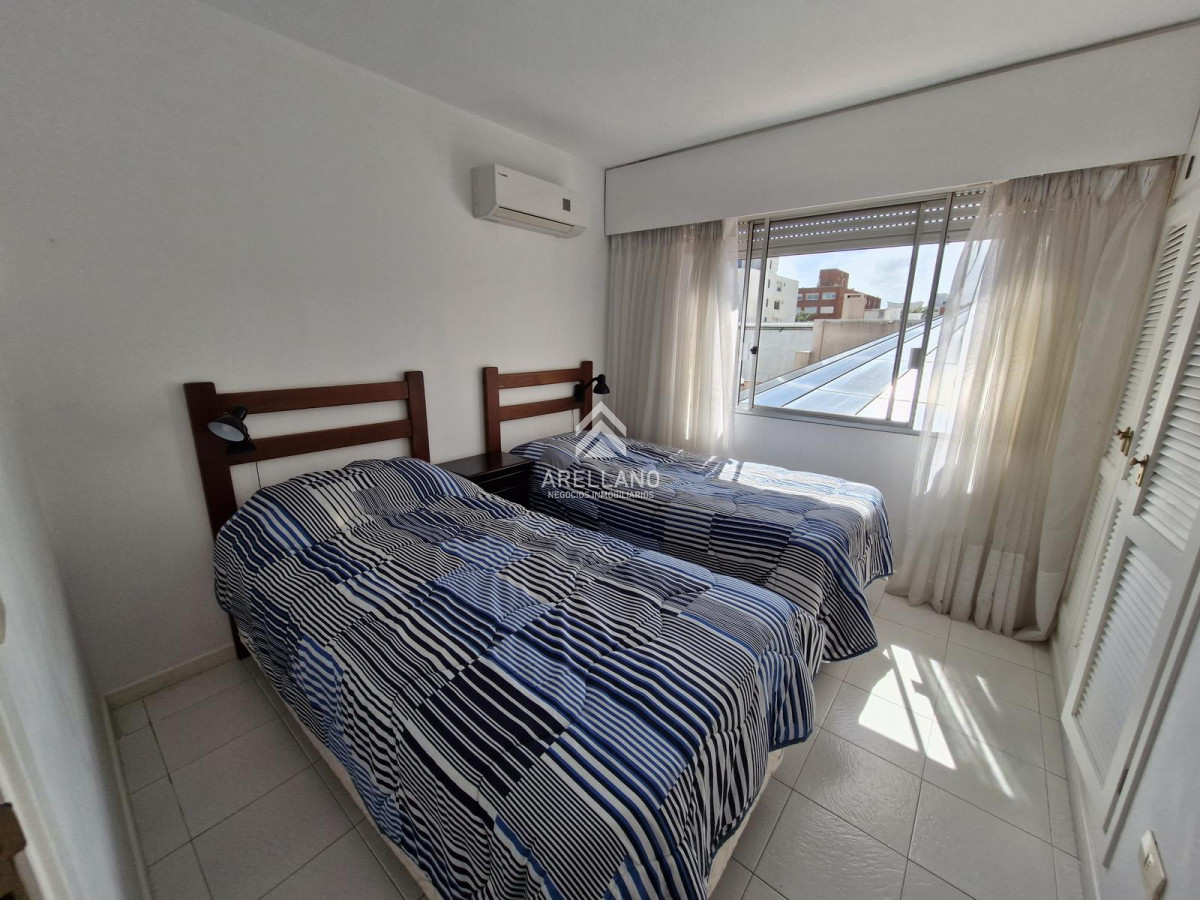Apartamento ID.4464 - Venta apartamento 3 dormitorios 