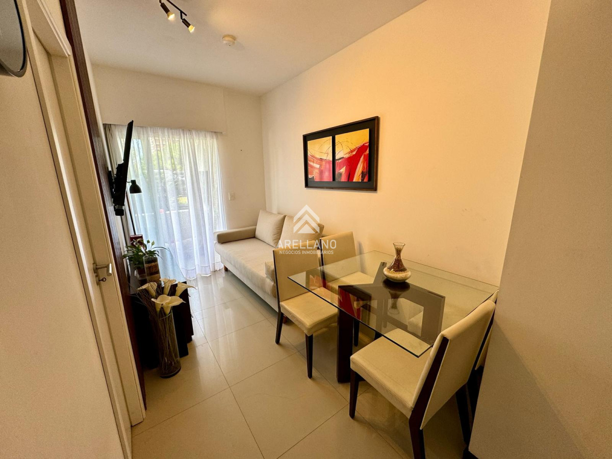 Apartamento ID.4394 - Apartamento - Punta del Este. 1 dormitorio. Parrillero y garaje