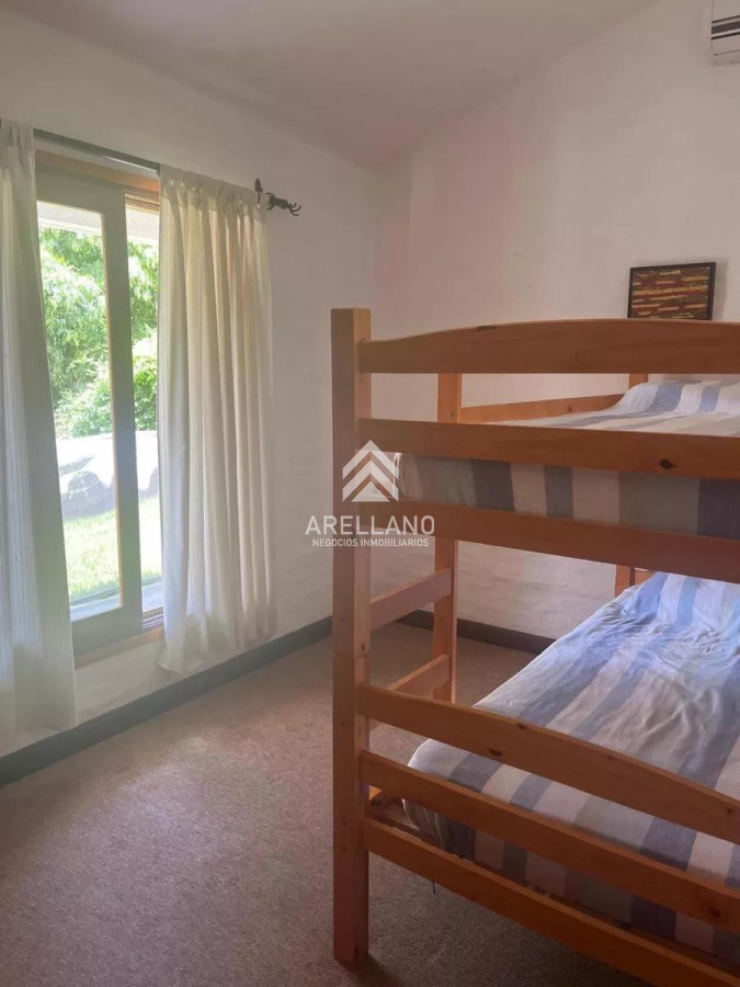 Casa ID.5318 - Casa de 3 dormitorios en pinares