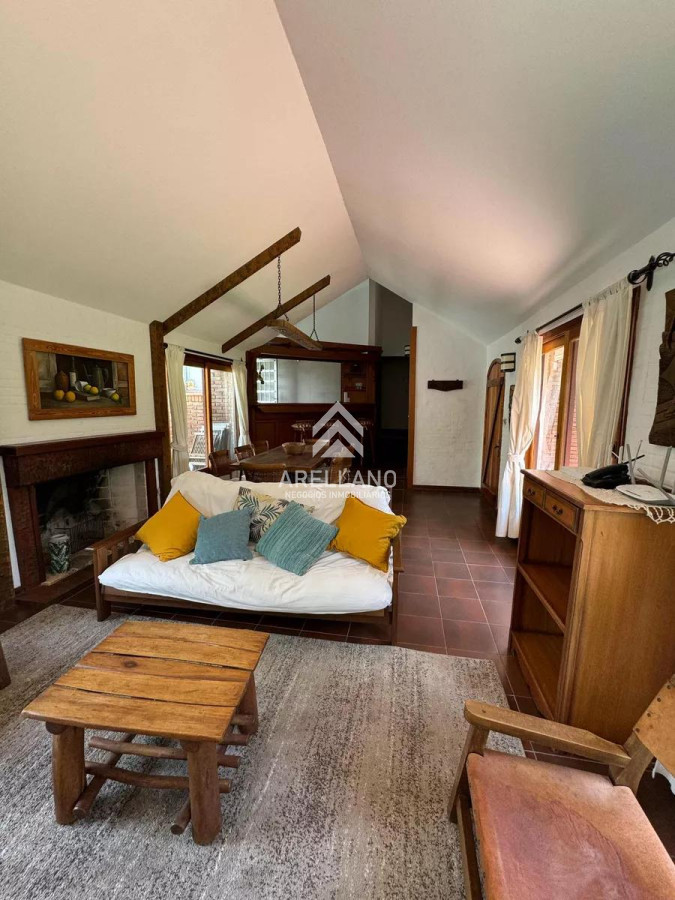 Casa ID.5318 - Casa de 3 dormitorios en pinares