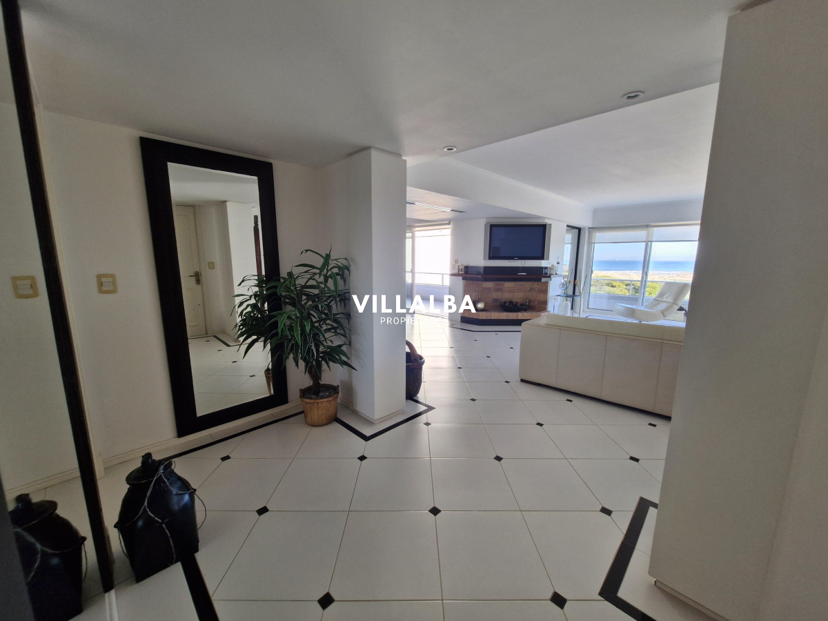 Apartamento ID.3989 - Apartamento en Punta del Este. Parada 32 de Playa Brava