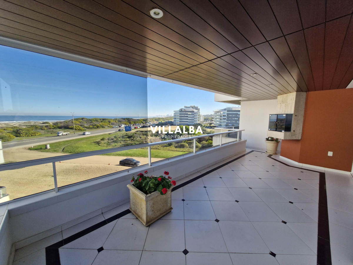 Apartamento ID.3989 - Apartamento en Punta del Este. Parada 32 de Playa Brava