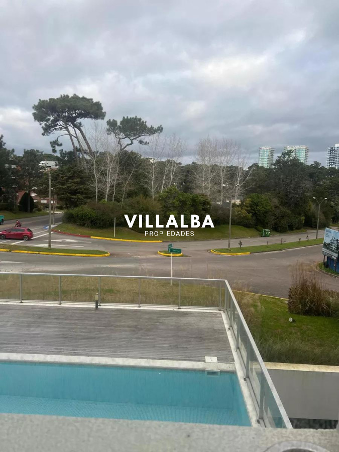 Apartamento ID.3334 - Apartamento - Venta. Cantegril 2 dormitorios y cochera