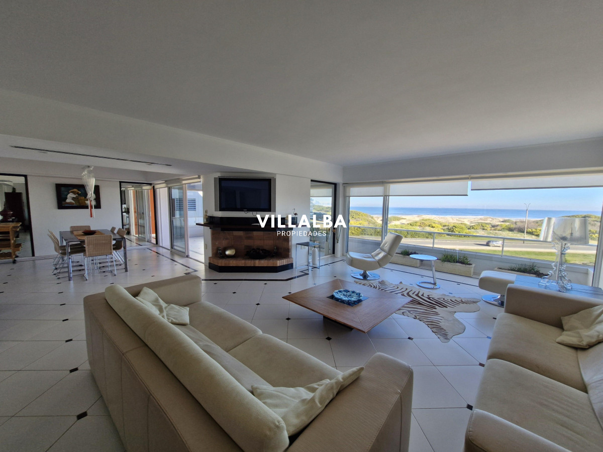 Apartamento ID.3989 - Apartamento en Punta del Este. Parada 32 de Playa Brava