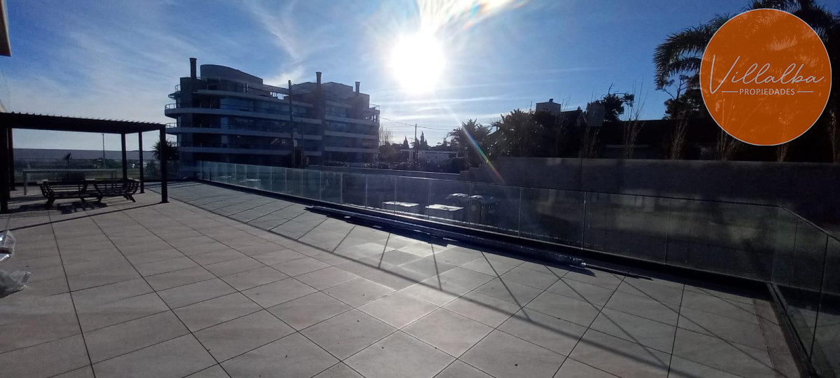Apartamento ID.3346 - Apartamento en Punta del Este - Mansa Wave 2 dormitorios con patio de 85 m2