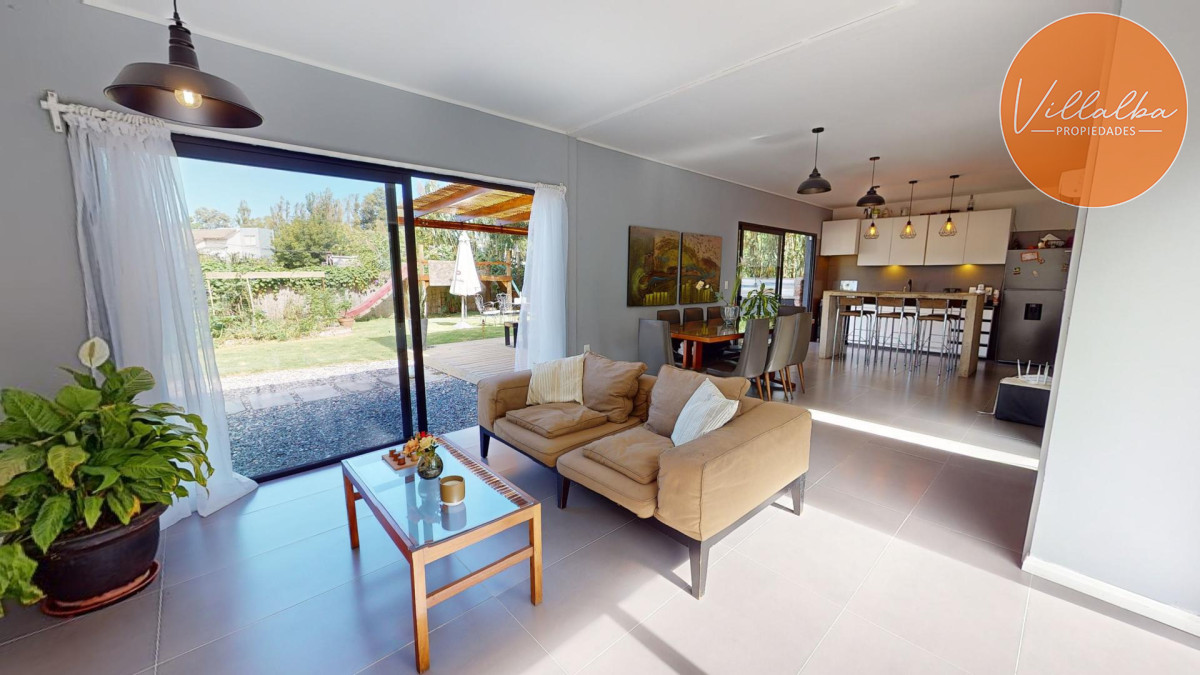 Apartamento ID.3308 - Casa en La Barra. A estrenar. 3 dormitorios y 2 baños