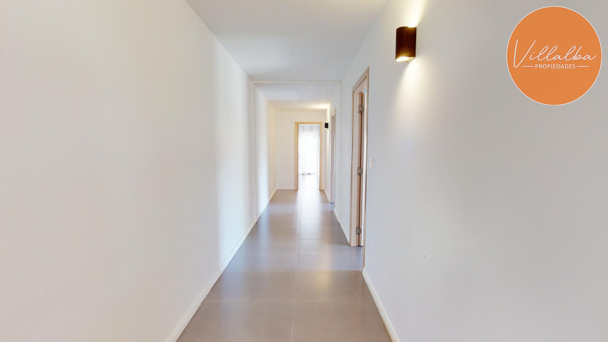 Apartamento ID.3308 - Casa en La Barra. A estrenar. 3 dormitorios y 2 baños