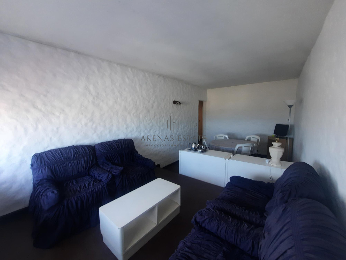Apartamento ID.3753 - Apartamento - Punta del Este. 1 dormitorio y medio. Vista al mar