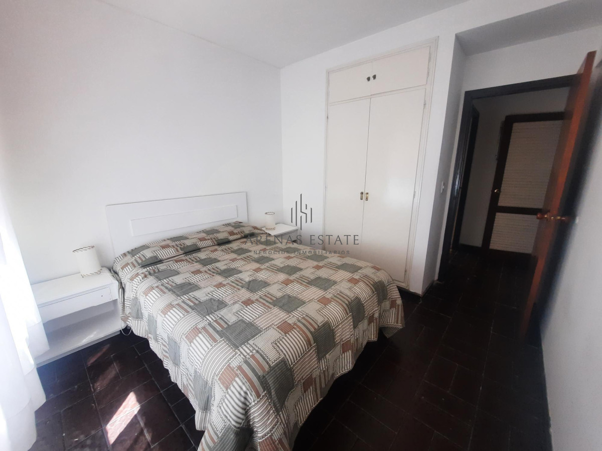Apartamento ID.3753 - Apartamento - Punta del Este. 1 dormitorio y medio. Vista al mar