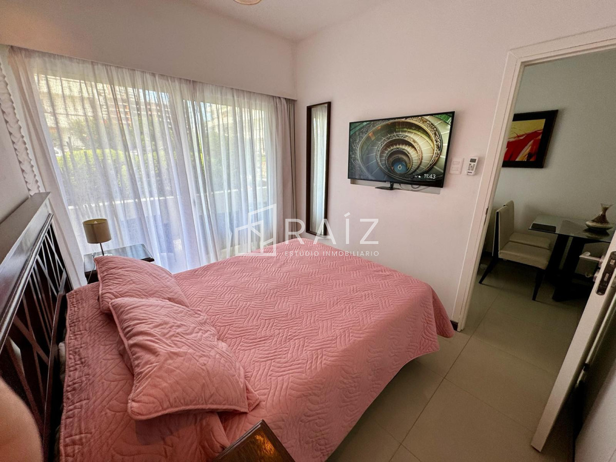 Apartamento ID.10576 - Apartamento - Punta del Este. 1 dormitorio. Parrillero y garaje