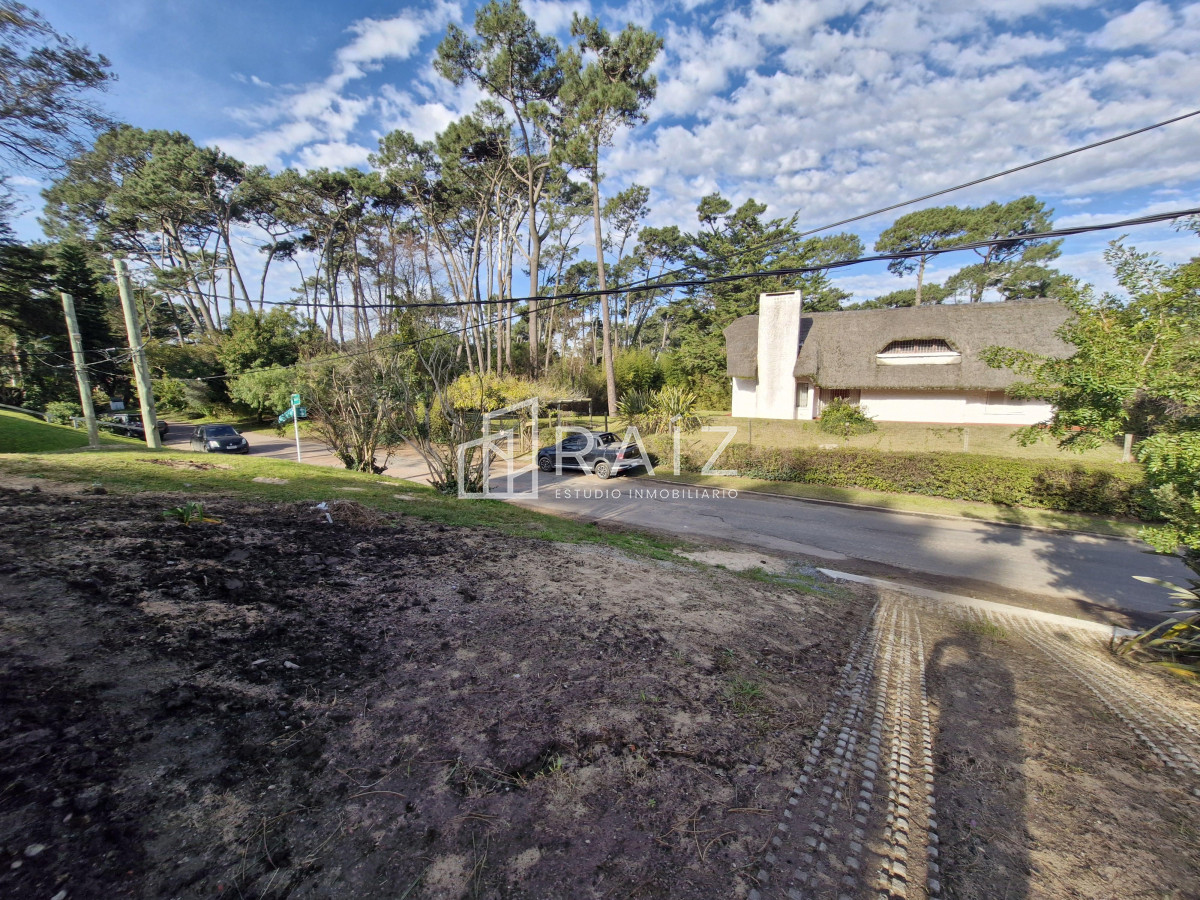 Casa ID.11711 - VENTA CASA 3 DORMITORIOS RECICLADA PUNTA DEL ESTE