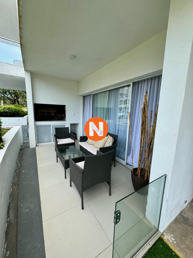 Apartamento Ref.223777 - Apartamento - Punta del Este. 1 dormitorio. Parrillero y garaje