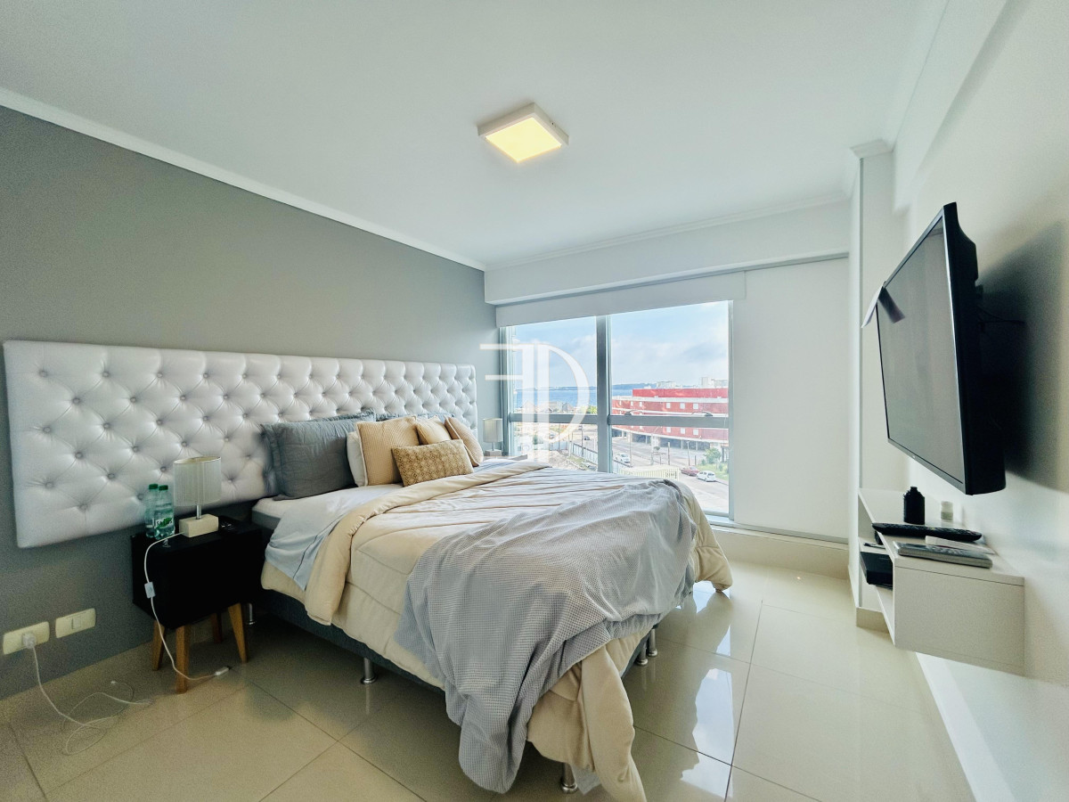 Apartamento ID.1250 - Vendo apartamento de 2 dormitorios en Playa Mansa Punta del Este