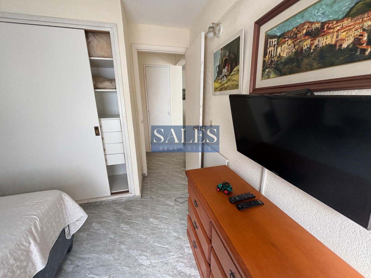 Apartamento ID.980 - Apartamento de 1 dormitorio en Punta del Este. Vista al mar