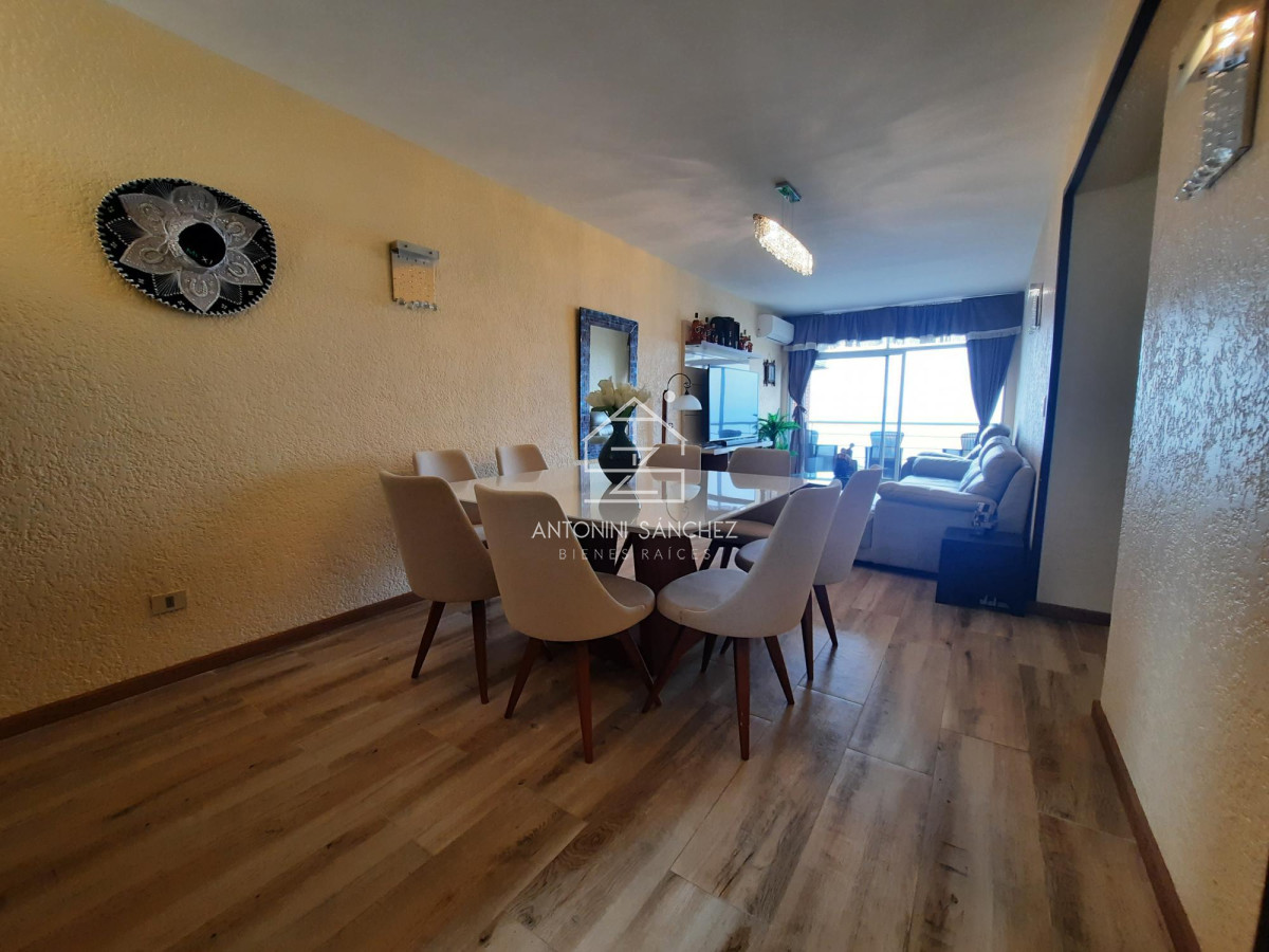 Apartamento ID.1576 - Apartamento - Punta del Este. 3 dormitorios. Vista al mar