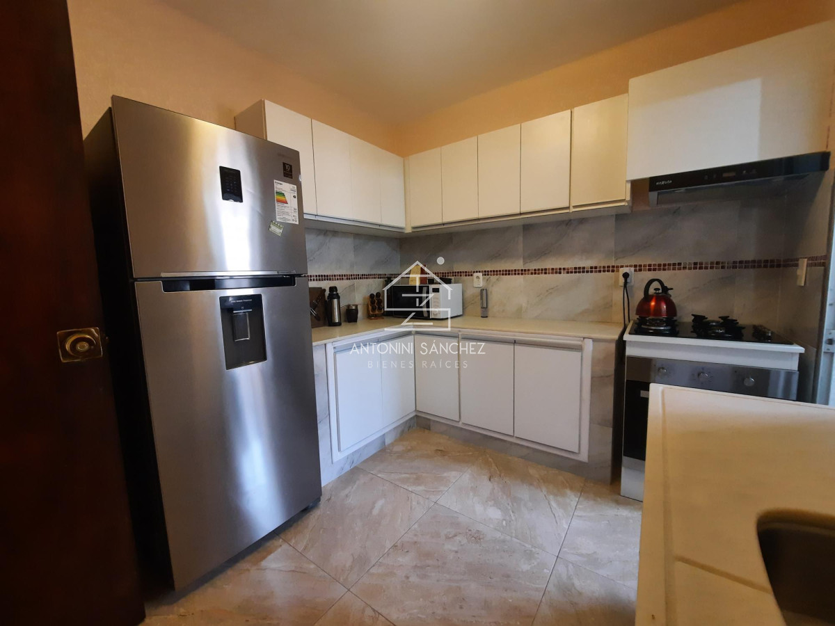 Apartamento ID.1576 - Apartamento - Punta del Este. 3 dormitorios. Vista al mar