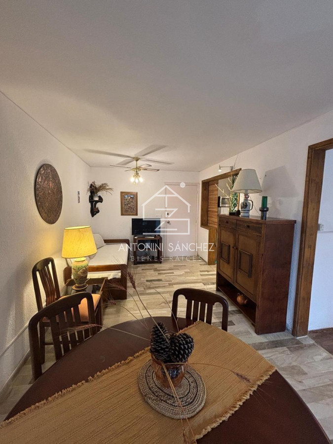 Apartamento ID.2157 - Apartamento - Roosevelt. 1 dormitorio con garaje
