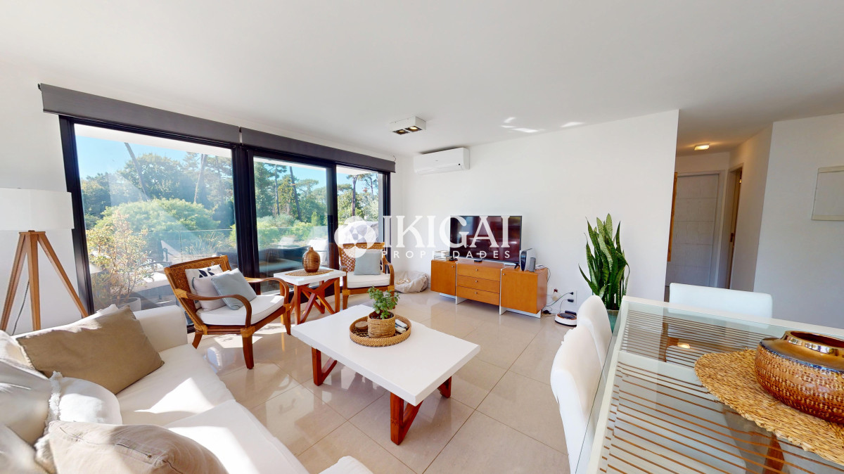 Apartamento ID.1032 - Apartamento en Punta del Este. 2 dormitorios y cochera