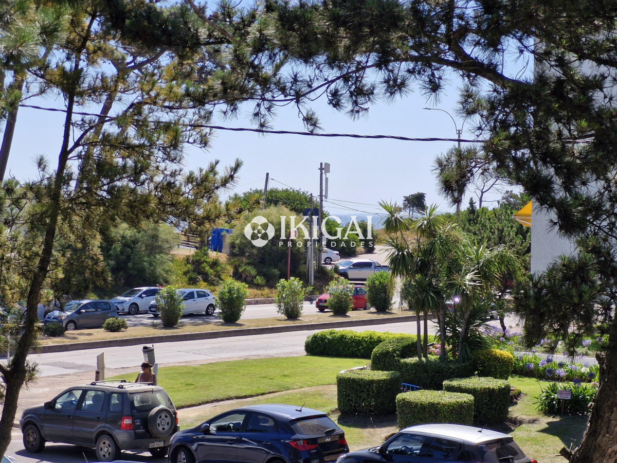 Apartamento ID.936 - Apartamento - Punta del Este. 2 dormitorios y amenities. Primera linea