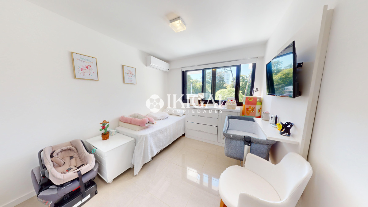 Apartamento ID.1032 - Apartamento en Punta del Este. 2 dormitorios y cochera