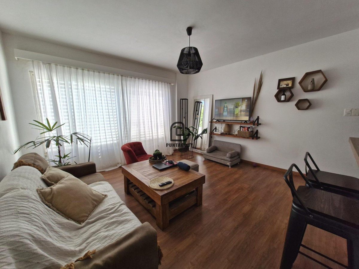 Apartamento ID.1684 - OOPORTUNIDAD en Peninsula de 1 dormitorio