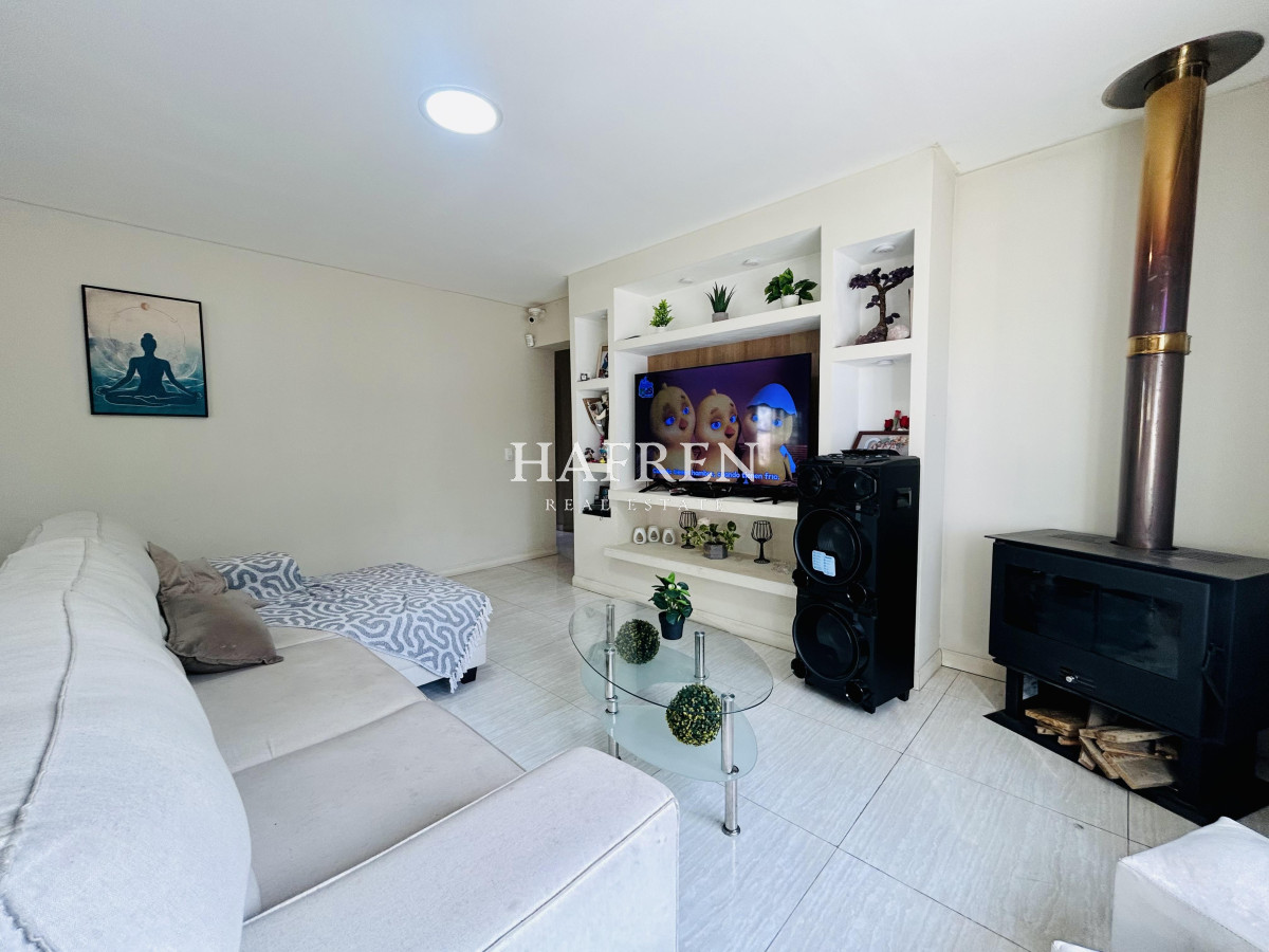 Casa ID.455 - Venta Casa Punta del Este. Parque Burnett. 3 dormitorios y 2 baños con Piscina