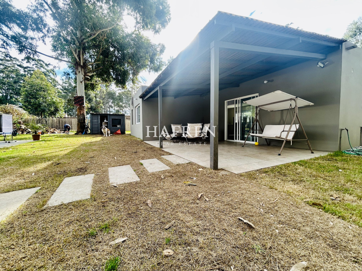 Casa ID.455 - Venta Casa Punta del Este. Parque Burnett. 3 dormitorios y 2 baños con Piscina