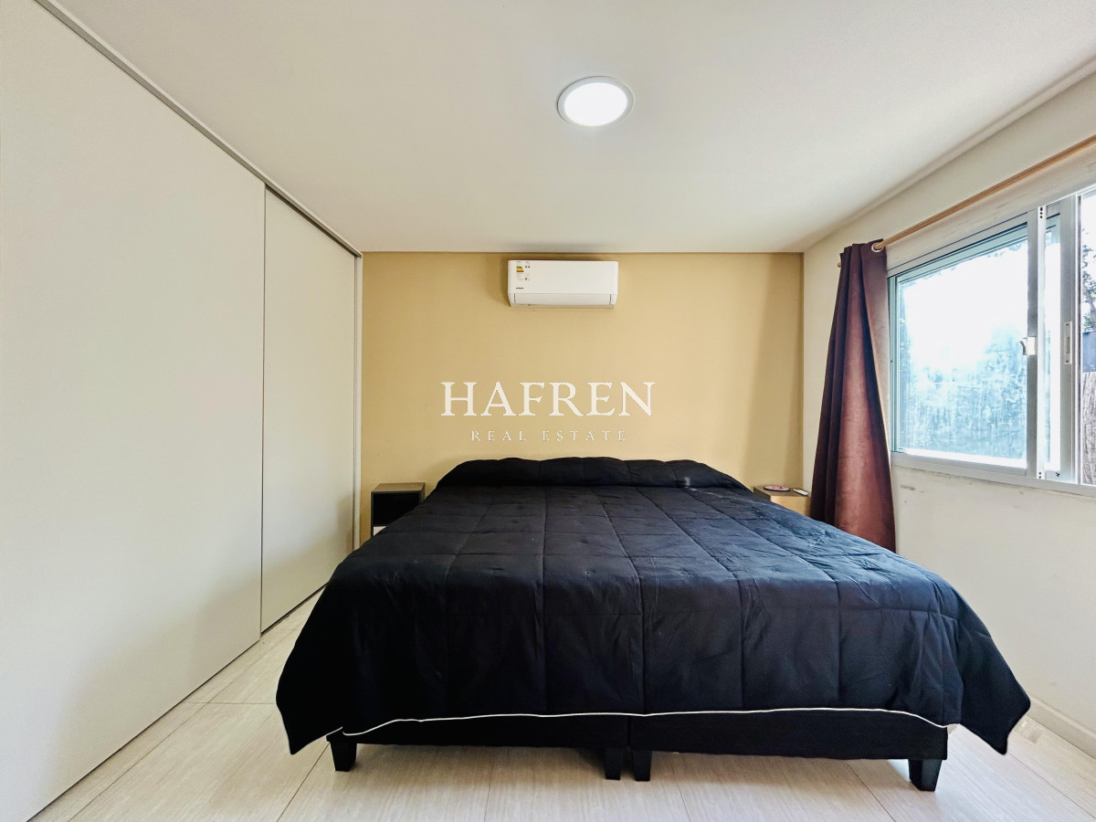 Casa ID.455 - Venta Casa Punta del Este. Parque Burnett. 3 dormitorios y 2 baños con Piscina