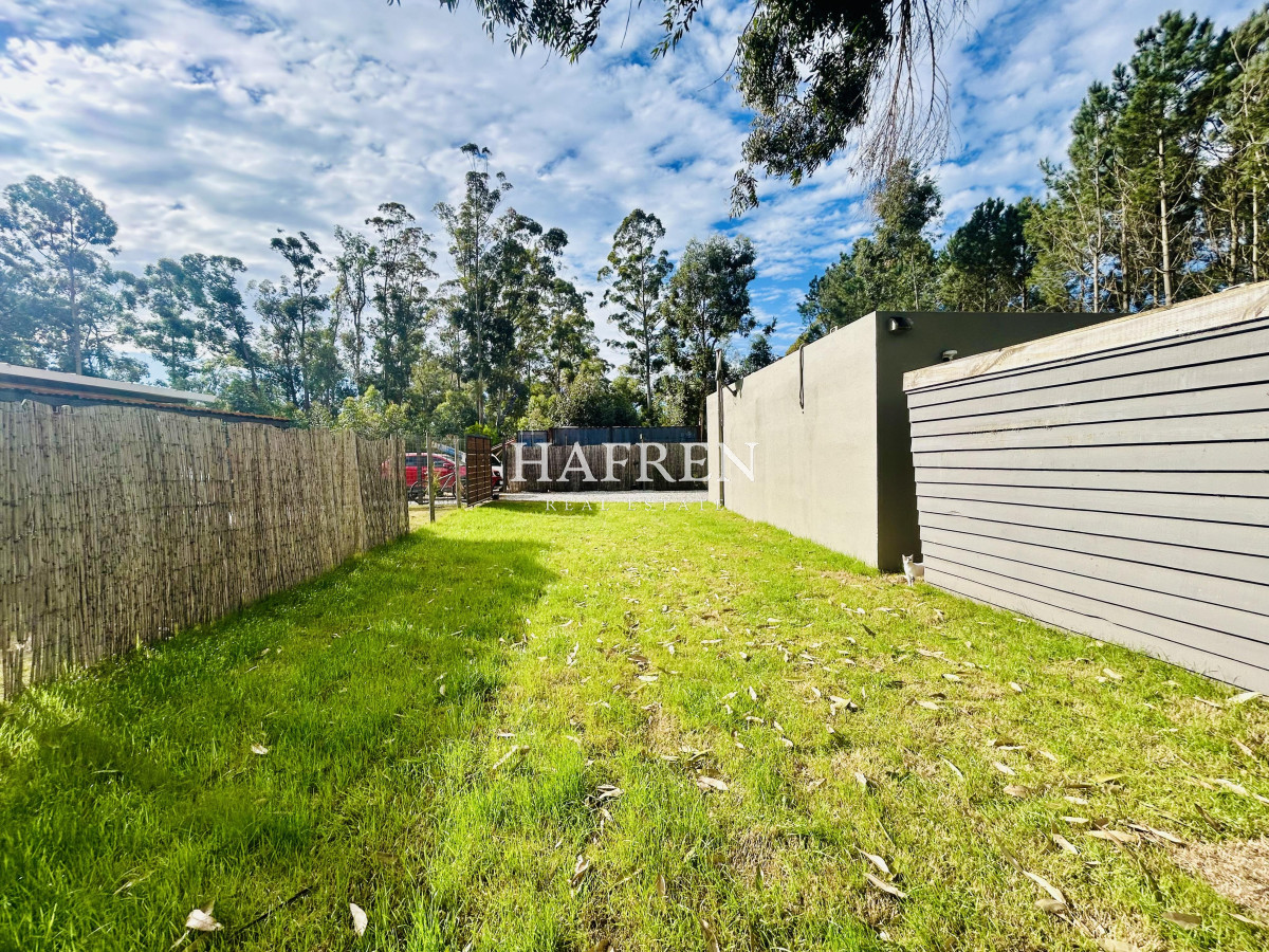Casa ID.455 - Venta Casa Punta del Este. Parque Burnett. 3 dormitorios y 2 baños con Piscina