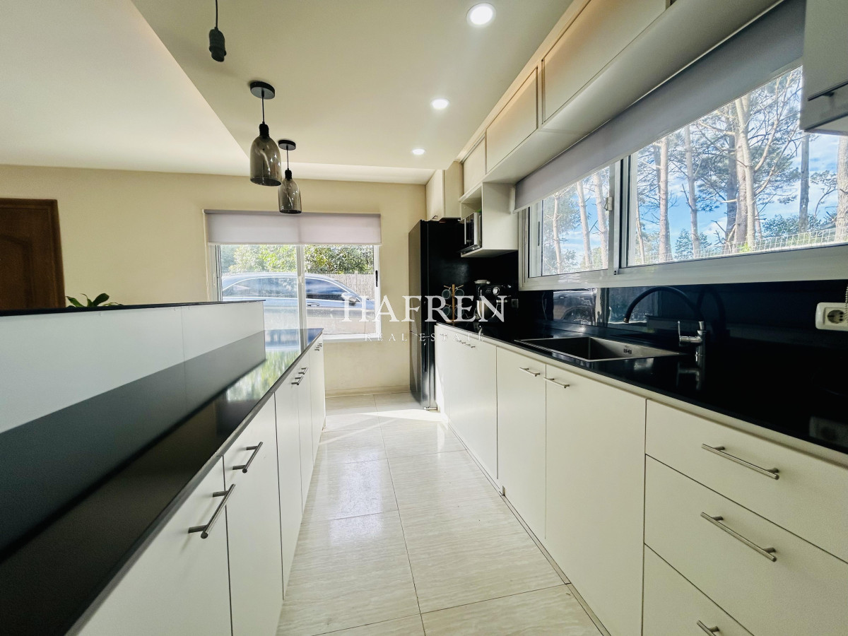 Casa ID.455 - Venta Casa Punta del Este. Parque Burnett. 3 dormitorios y 2 baños con Piscina