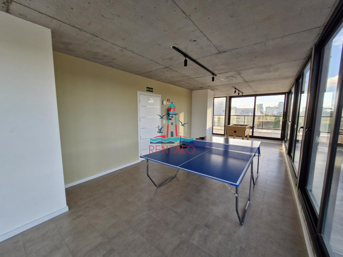 Apartamento ID.190 - Apartamento en venta de 2 dormitorios en Punta del Este primera linea 