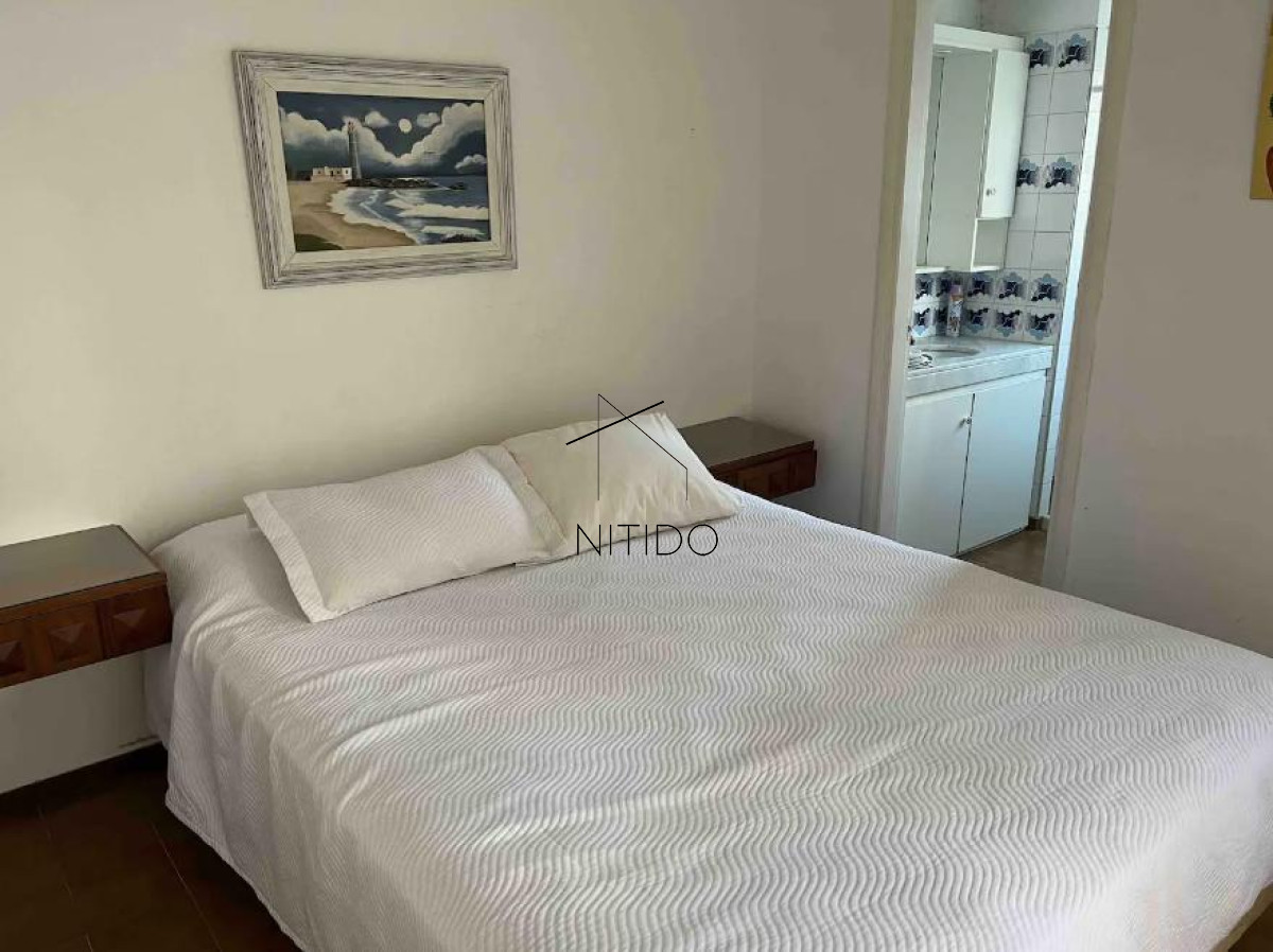 Apartamento ID.218 - Apartamento - Punta del Este. 1 dormitorio con garaje