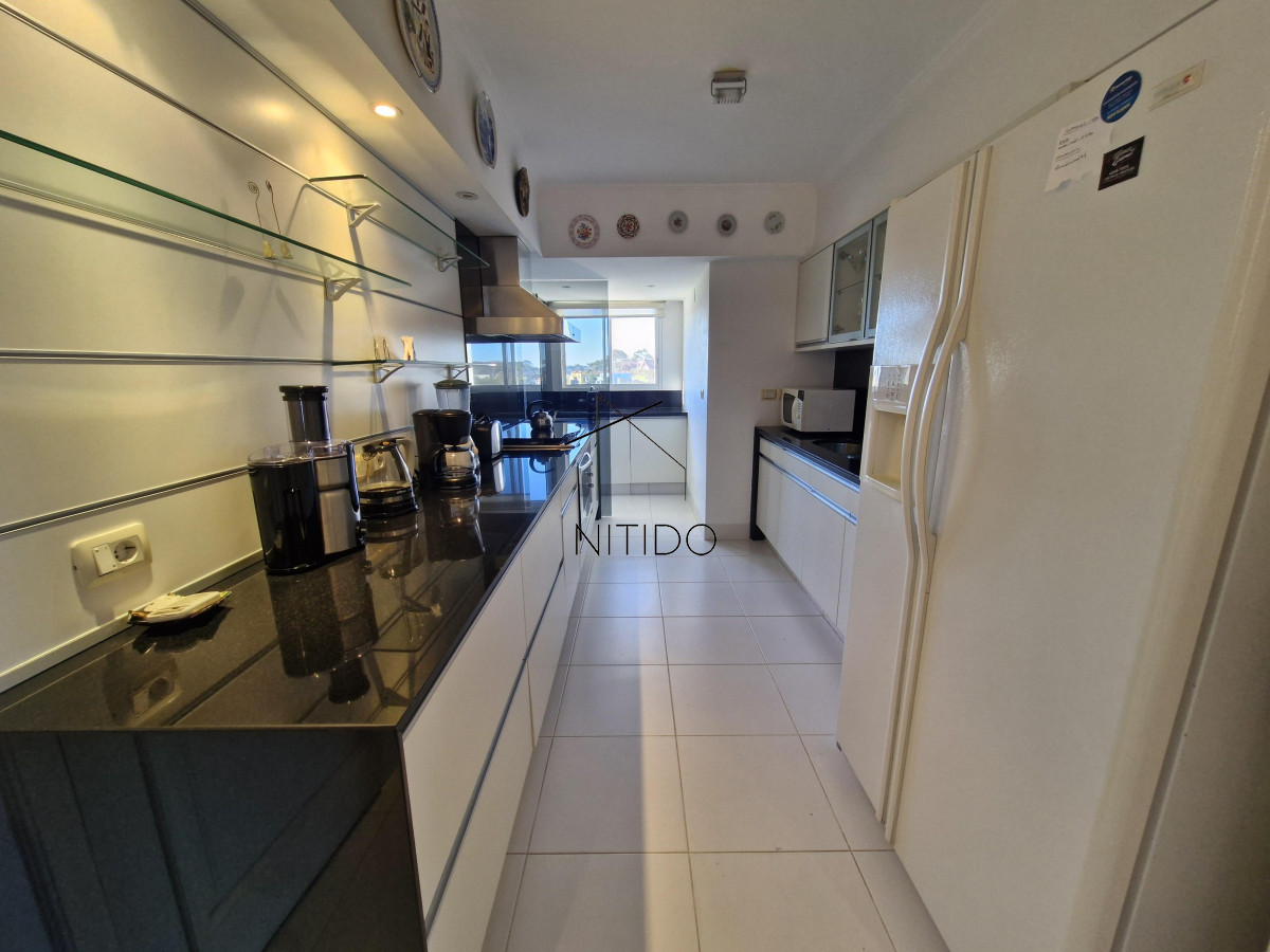Apartamento ID.94 - Apartamento en Punta del Este. Parada 32 de Playa Brava