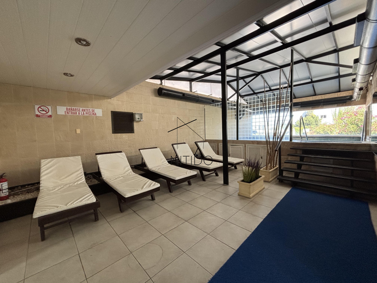 Apartamento ID.741 - Apartamento en Edificio Long Beach. Punta del Este. 2 dormitorios y medio