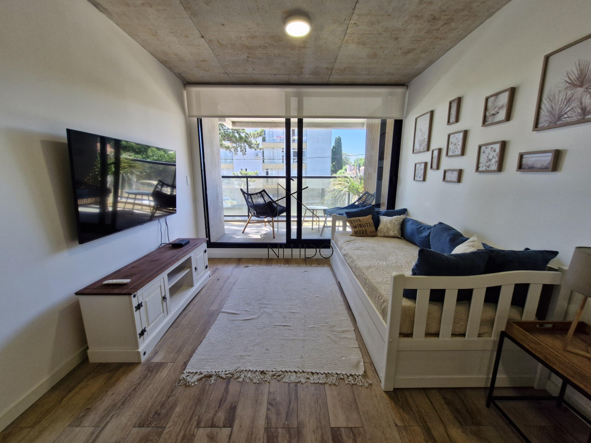 Apartamento ID.349 - Apartamento - Punta del Este. 2 dormitorios y amenities. Primera linea