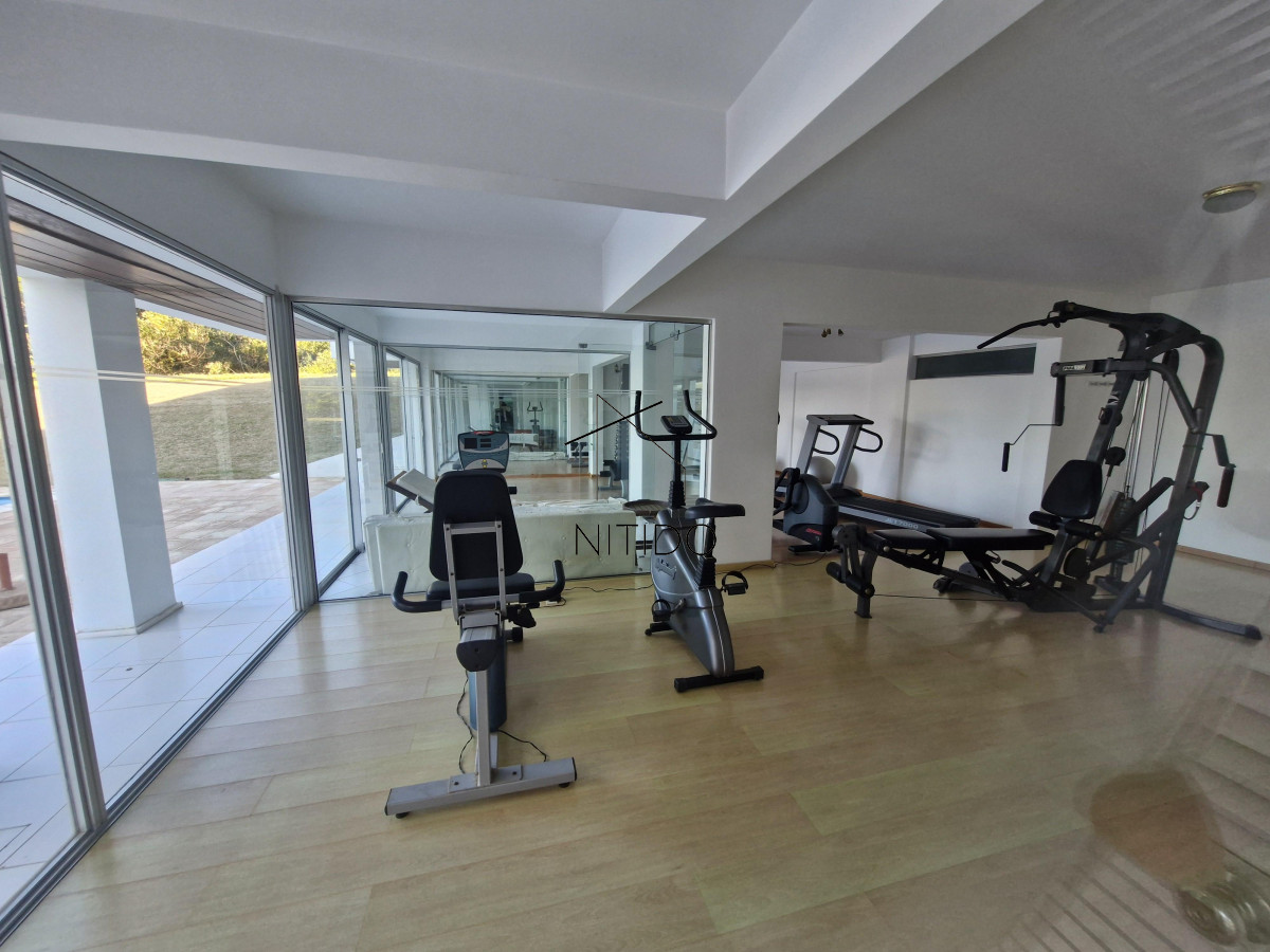 Apartamento ID.94 - Apartamento en Punta del Este. Parada 32 de Playa Brava