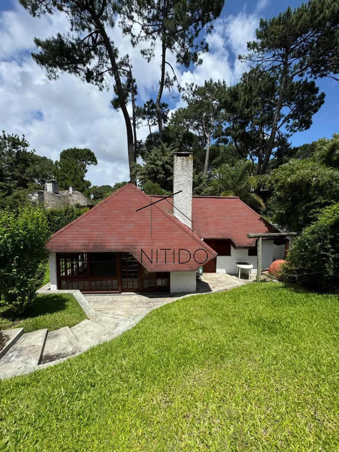 Casa ID.68 - Casa de 3 dormitorios en pinares