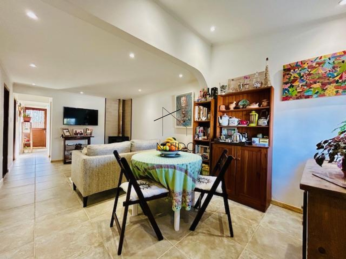 Casa ID.140 - Venta casa reciclada de 3 dormitorios en Maldonado