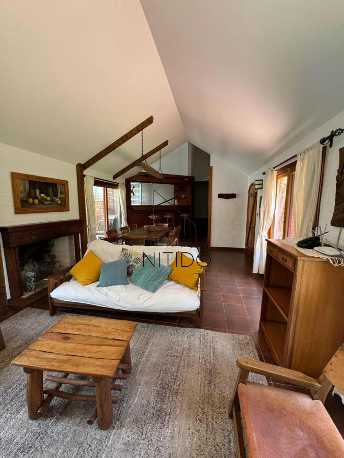 Casa ID.68 - Casa de 3 dormitorios en pinares