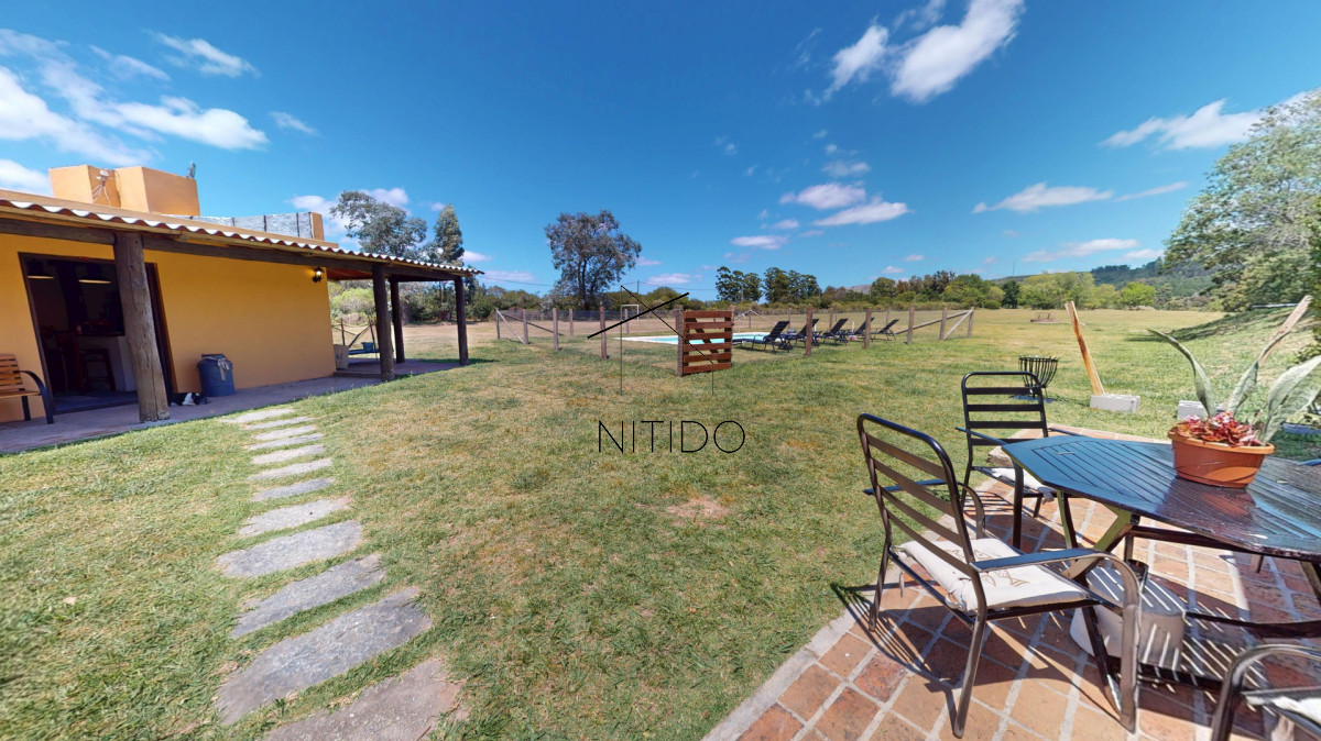 Chacra ID.453 - Camino de los Ceibos. Con casa y piscina