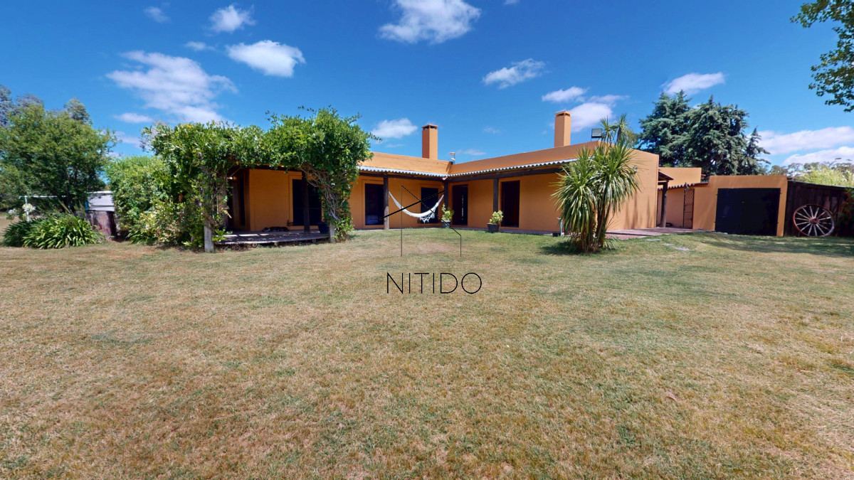 Chacra ID.453 - Camino de los Ceibos. Con casa y piscina