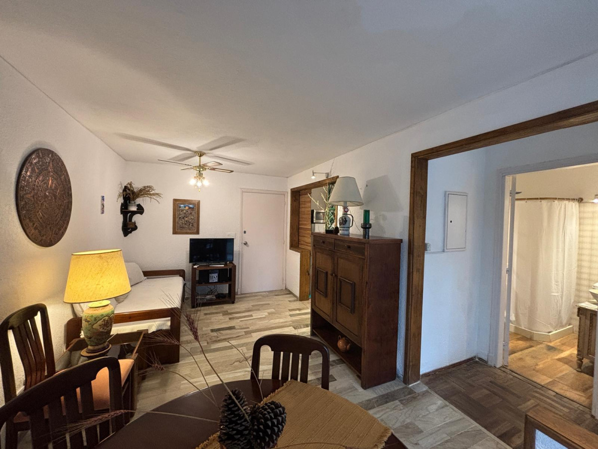 Apartamento - Roosevelt. 1 dormitorio con garaje