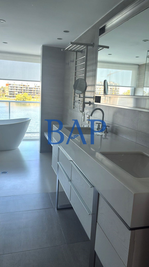 Apartamento ID.190 - Espectacular venta o alquiler - 4 dorm. -  Barra de Carrasco