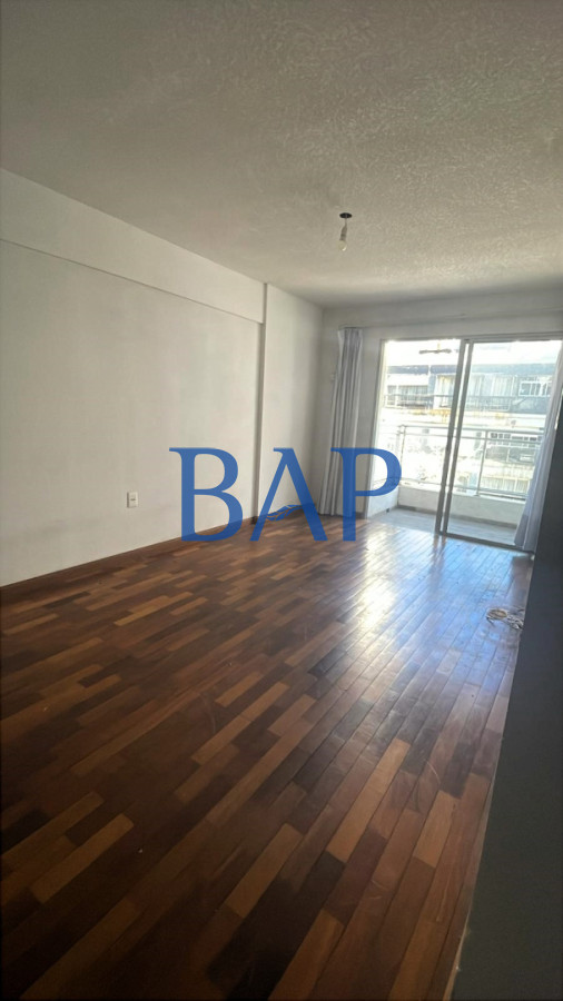 Apartamento ID.145 - Alquiler - 1 dormitorio - Pocitos