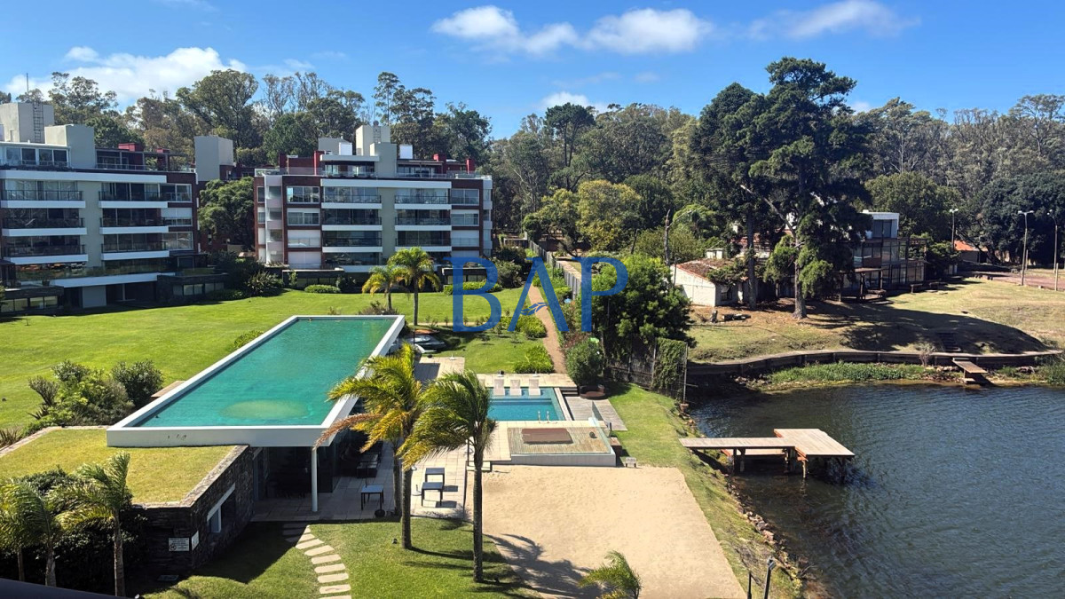 Apartamento ID.190 - Espectacular venta o alquiler - 4 dorm. -  Barra de Carrasco