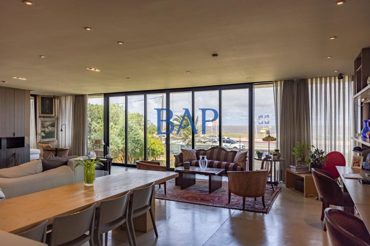 Apartamento ID.187 - Apartamento en Venta Carrasco 